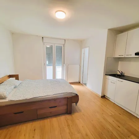 Apartamento Center Downtown Next To Hb Main Train Station Neu - Self Checkin