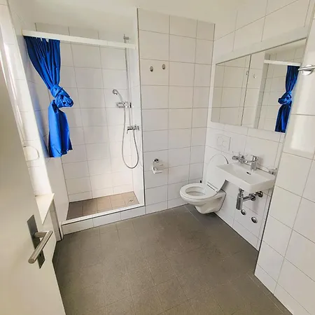 Center Downtown Next To Hb Main Train Station Neu - Self Checkin *