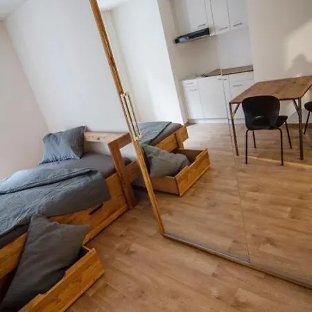 Center Downtown Next To Hb Main Train Station Neu - Self Checkin * Zúrich